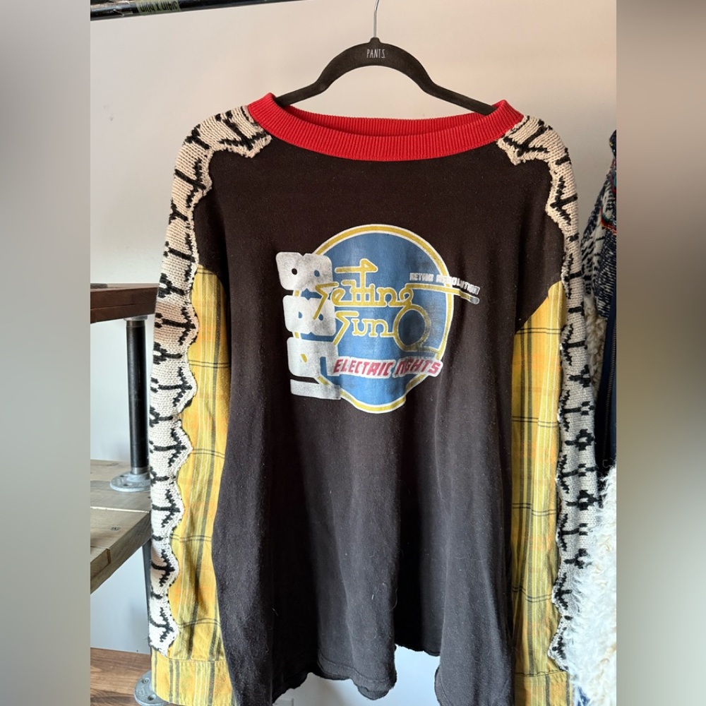 Free People long sleeve rocker tee shirt/offset with flannel sleeves